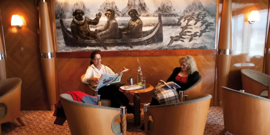 MS Trollfjord Lounge