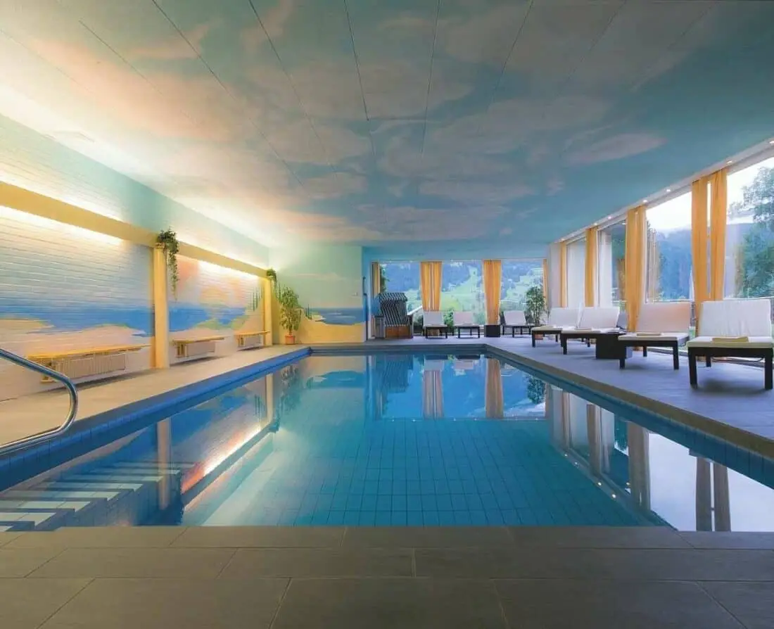 Schweizerhof pool