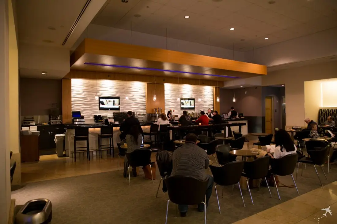 Admirals Club DFW
