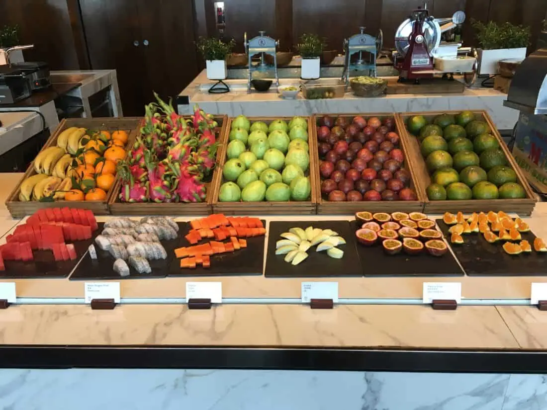 InterContinental Hanoi Fruhstuck Fruechte