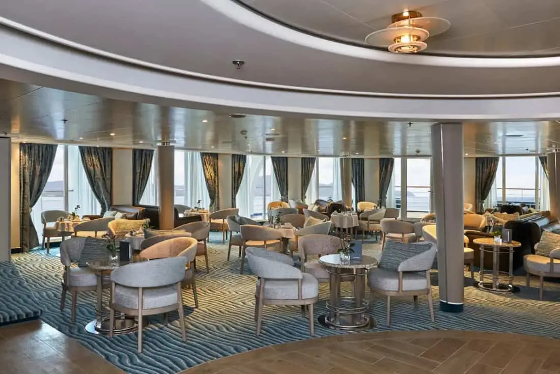 Silver Shadow - Panorama Lounge