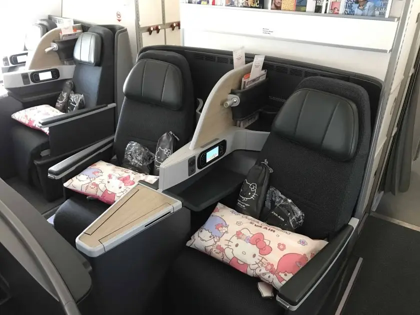 EVA Airways Medium Haul Business Class New business class