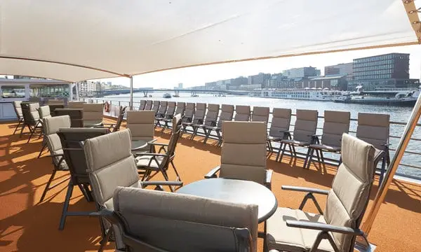 MS Elegant Lady - Sonnendeck